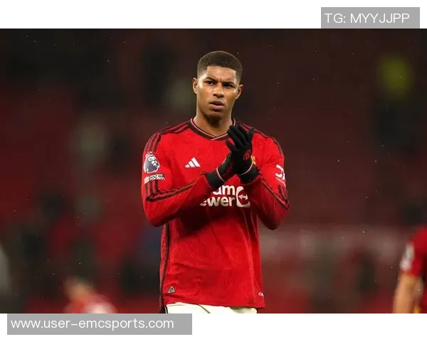 曼联转会政策的悲剧性失误:20亿英镑的挥霍与衰落之路 曼联转会政策的悲剧性失误:20亿英镑的挥霍与衰落之路