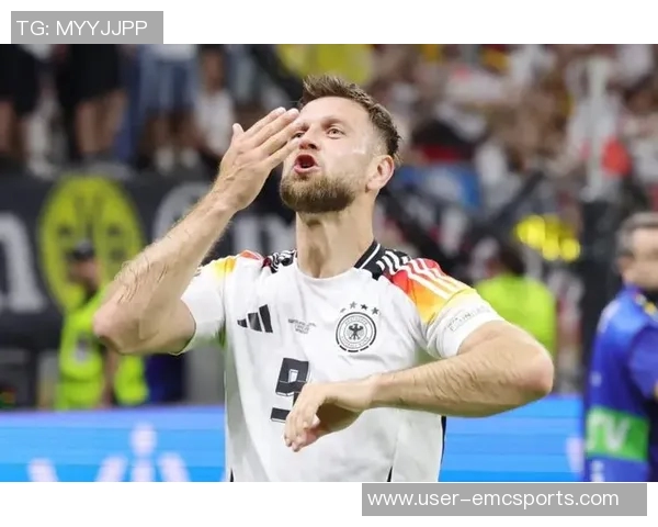 前助教盛赞阿莫林坚韧如鳄鱼皮为曼联制定清晰发展蓝图